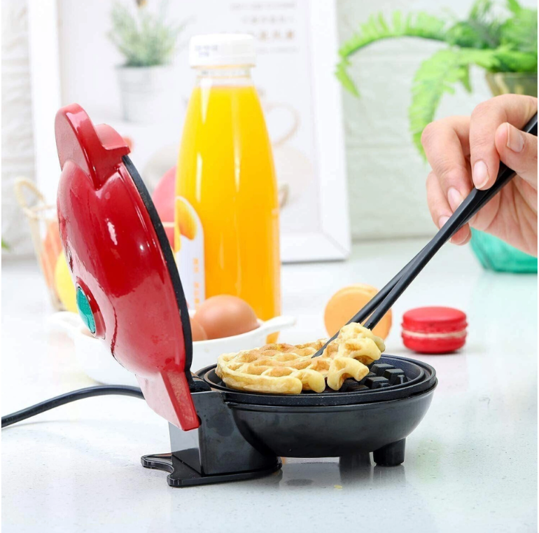 🧇 Mini Aparat de Vafe – Dulce sau Sărat? Tu Alegi!