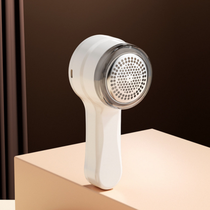 Aparat de curatat scame pentru toate tipurile de haine | LEMARO